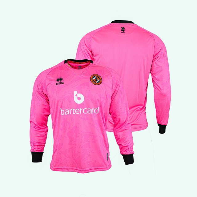 liverpool goalkeeper kit pink